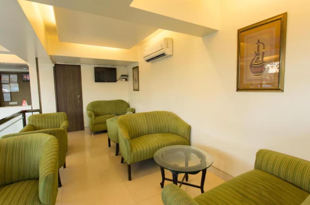 Hotel Jk Regency, Mumbai International Esterno foto